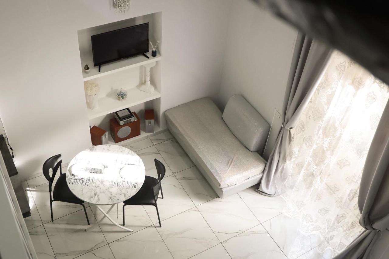 Modern By Sasy In The City Centre Naples Exterior photo